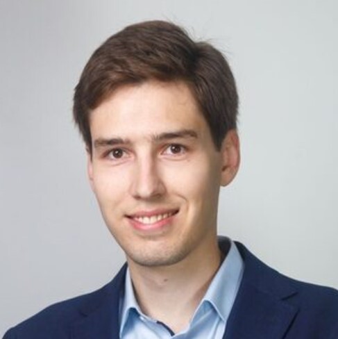 Андрей Гурин